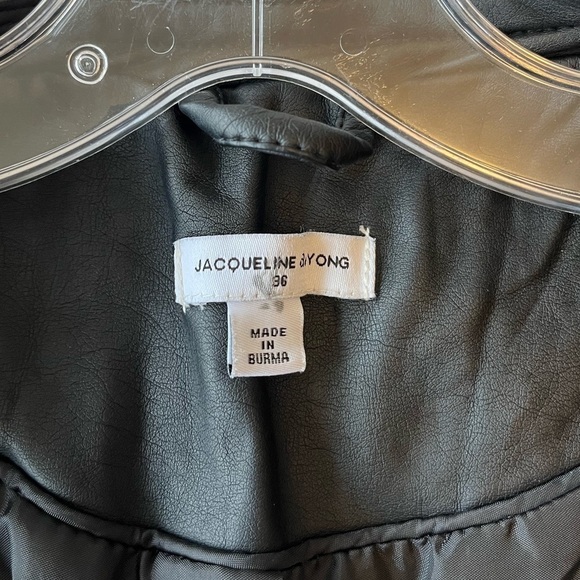 Jacqueline de Yong Dream Faux Leather Cropped Jacket Black 36 - Picture 9 of 16